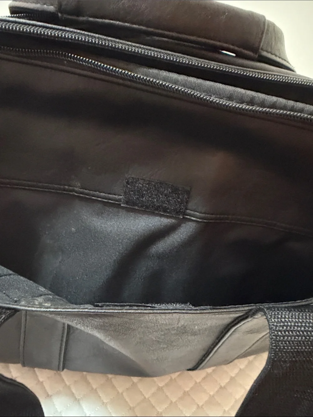 Pebble Beach Black Leather Briefcase with Embroidered U.S. Like New or New.